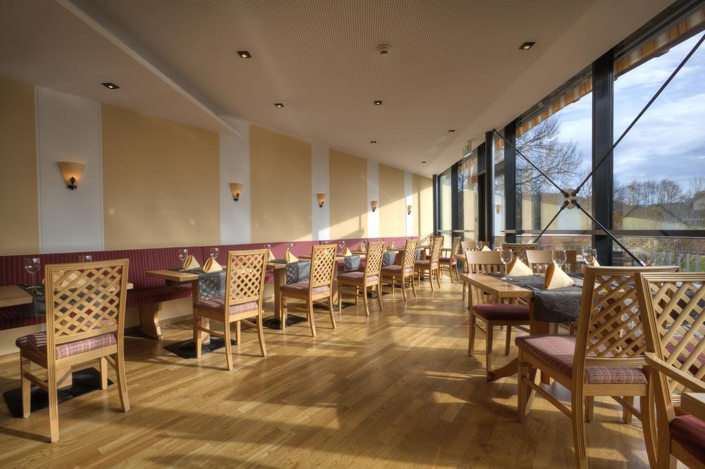 Stroebinger Hof - Therme Wellness Resort Bad Endorf Bagian luar foto