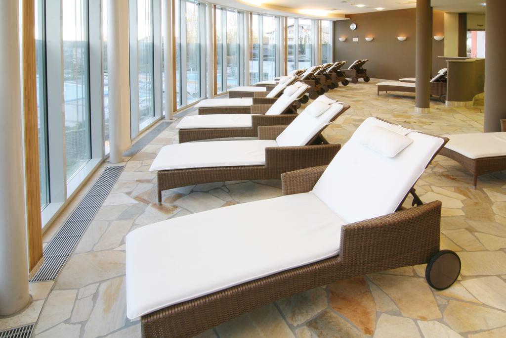 Stroebinger Hof - Therme Wellness Resort Bad Endorf Bagian luar foto